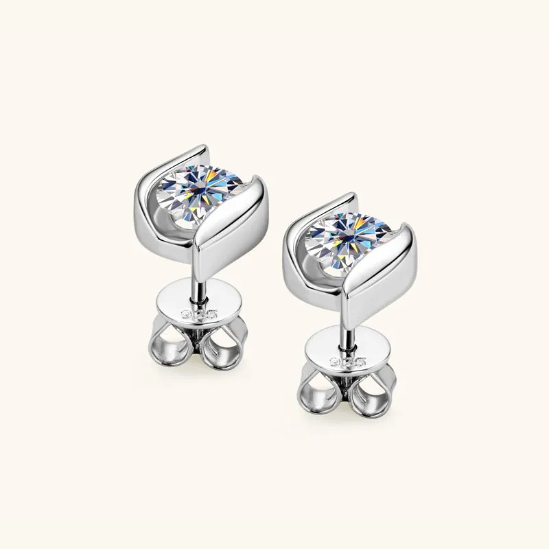 Affordable Luxury Fashion High grade Moissanite Stud Earrings