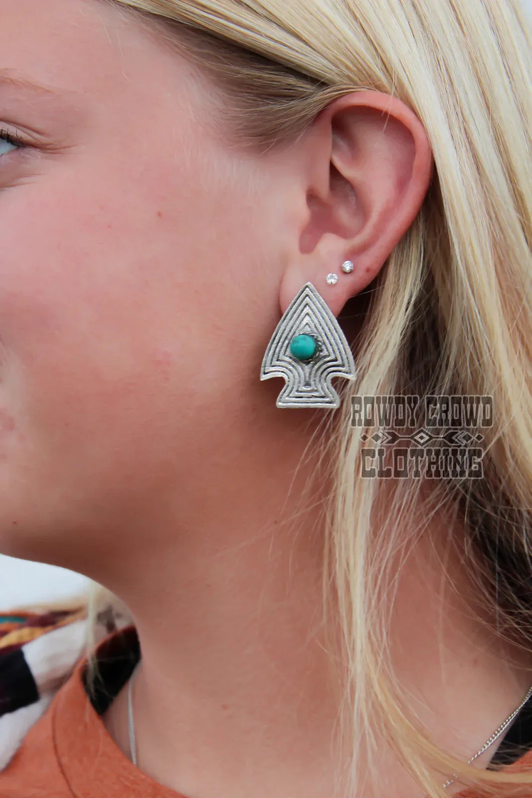 Artesia Arrowhead Studs