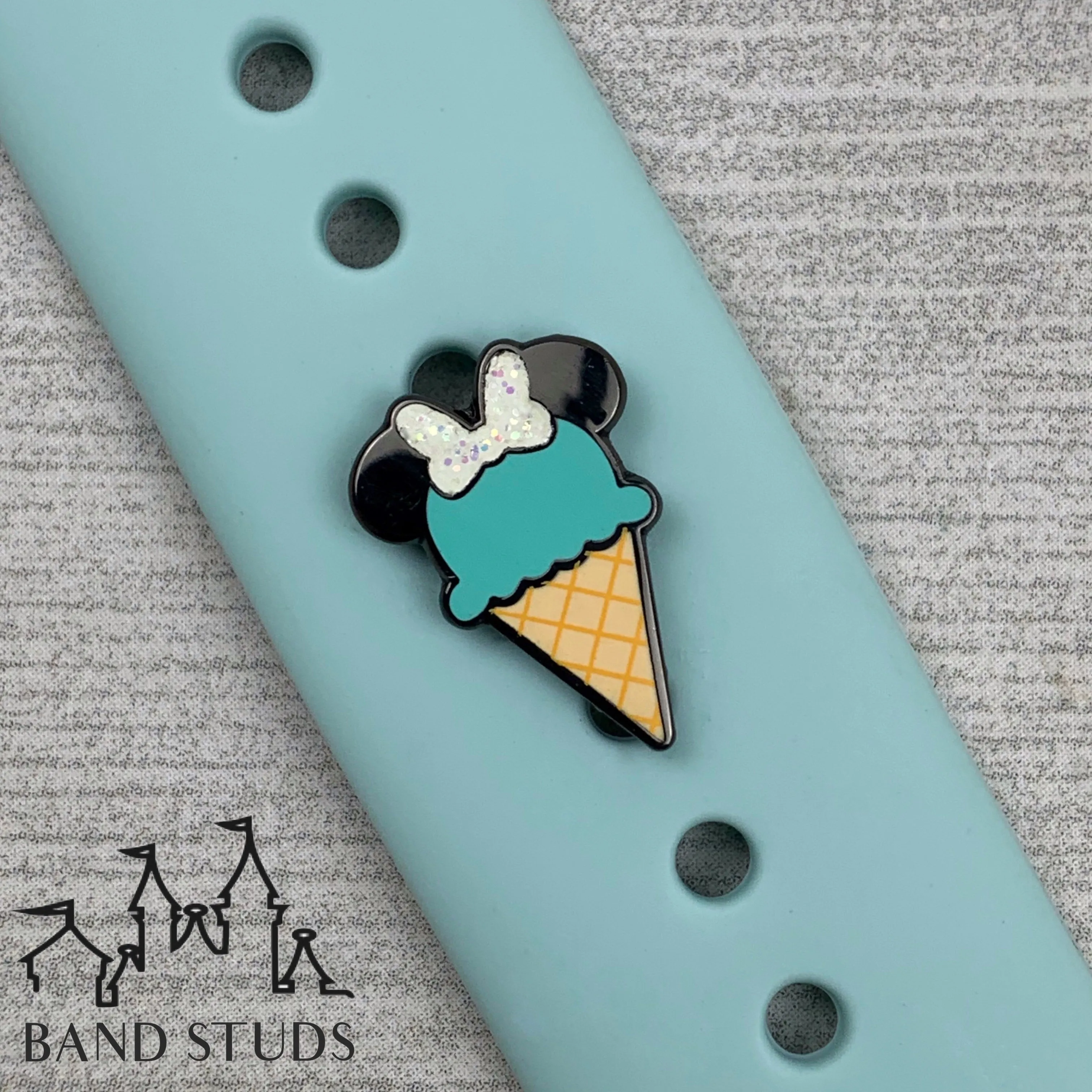 Band Stud® - Snacks - cones Miss. Mouse MARKDOWN