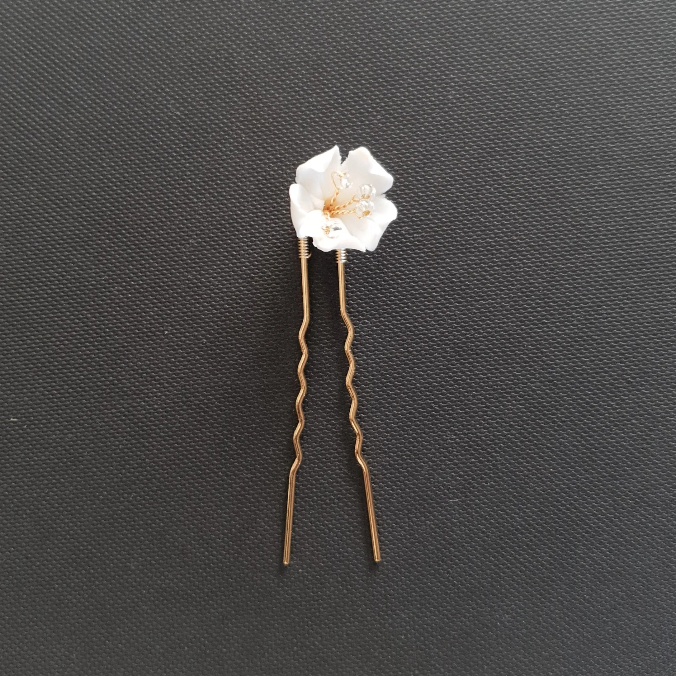 Bridal Hair Pins Set with White Flowers-Magnolia