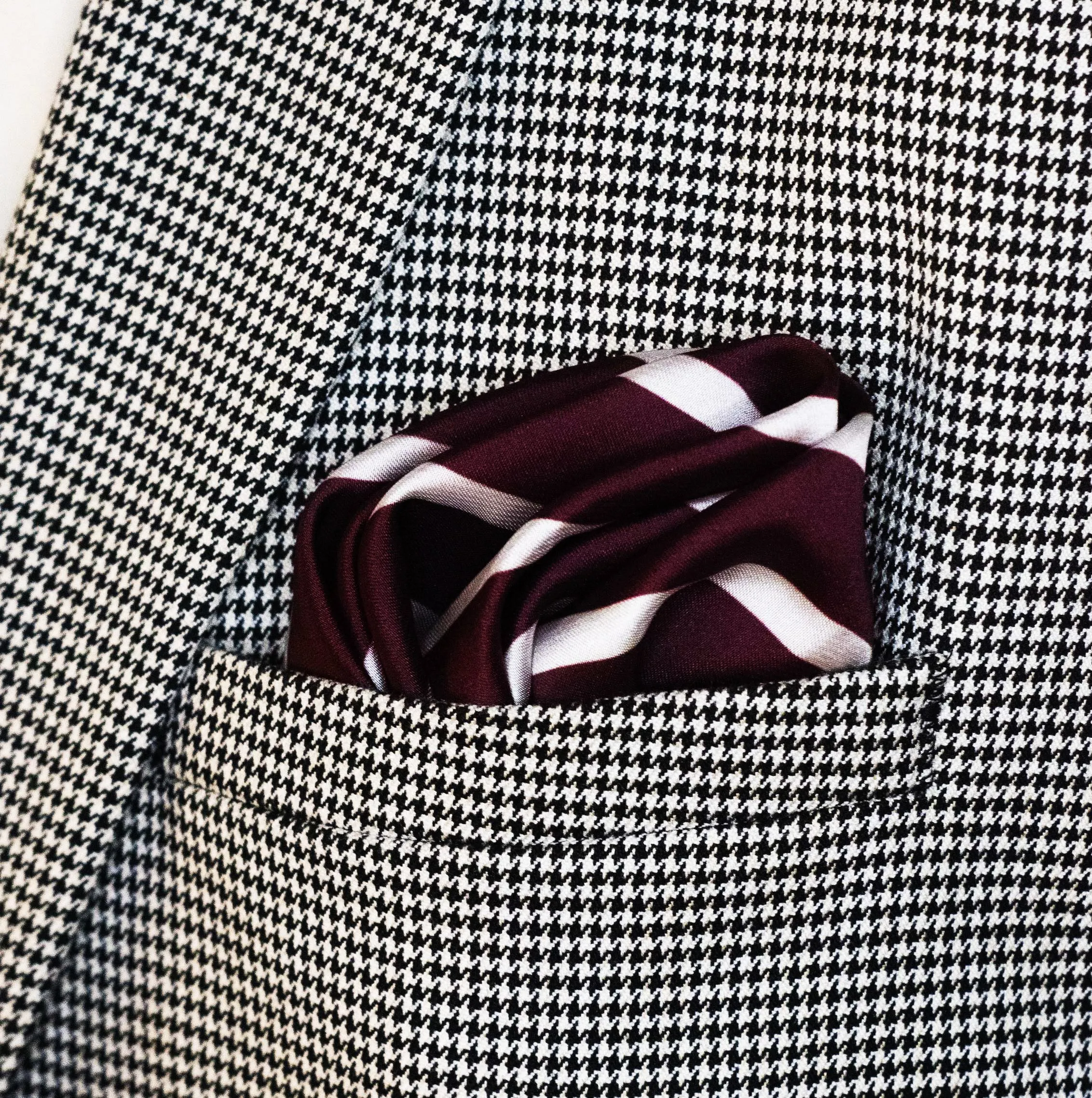 Creamy Roswood Stripes - Silk Pocket Squares