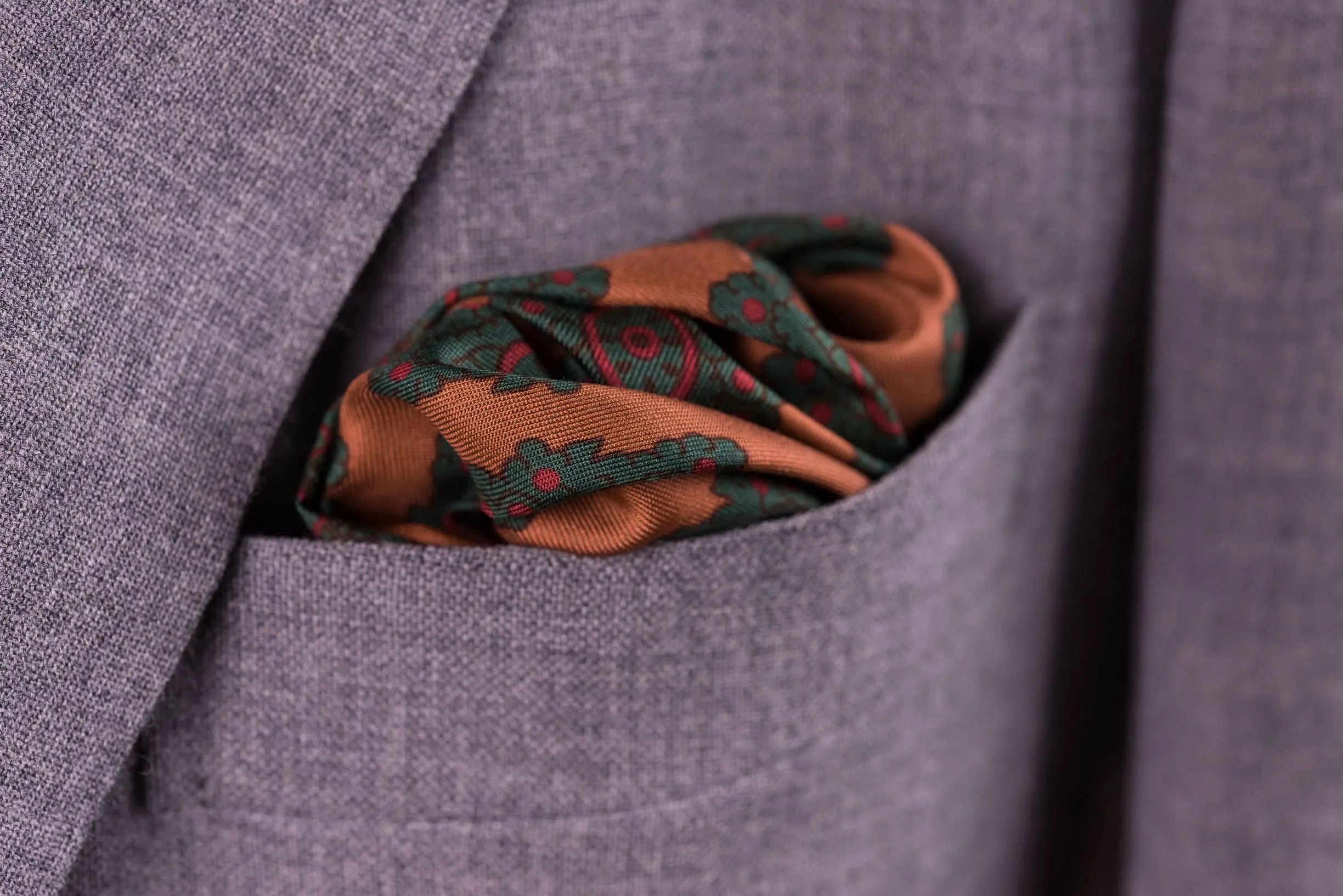 Dark Bronze Diamond & Paisley Madder Silk Pocket Square