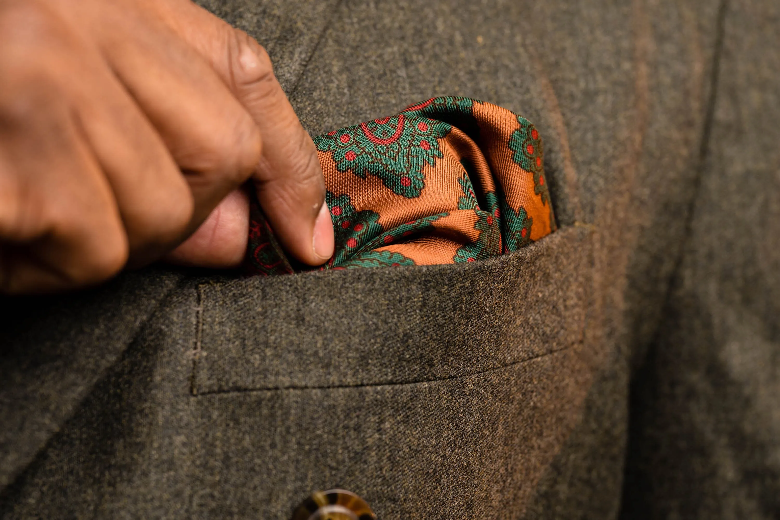 Dark Bronze Diamond & Paisley Madder Silk Pocket Square