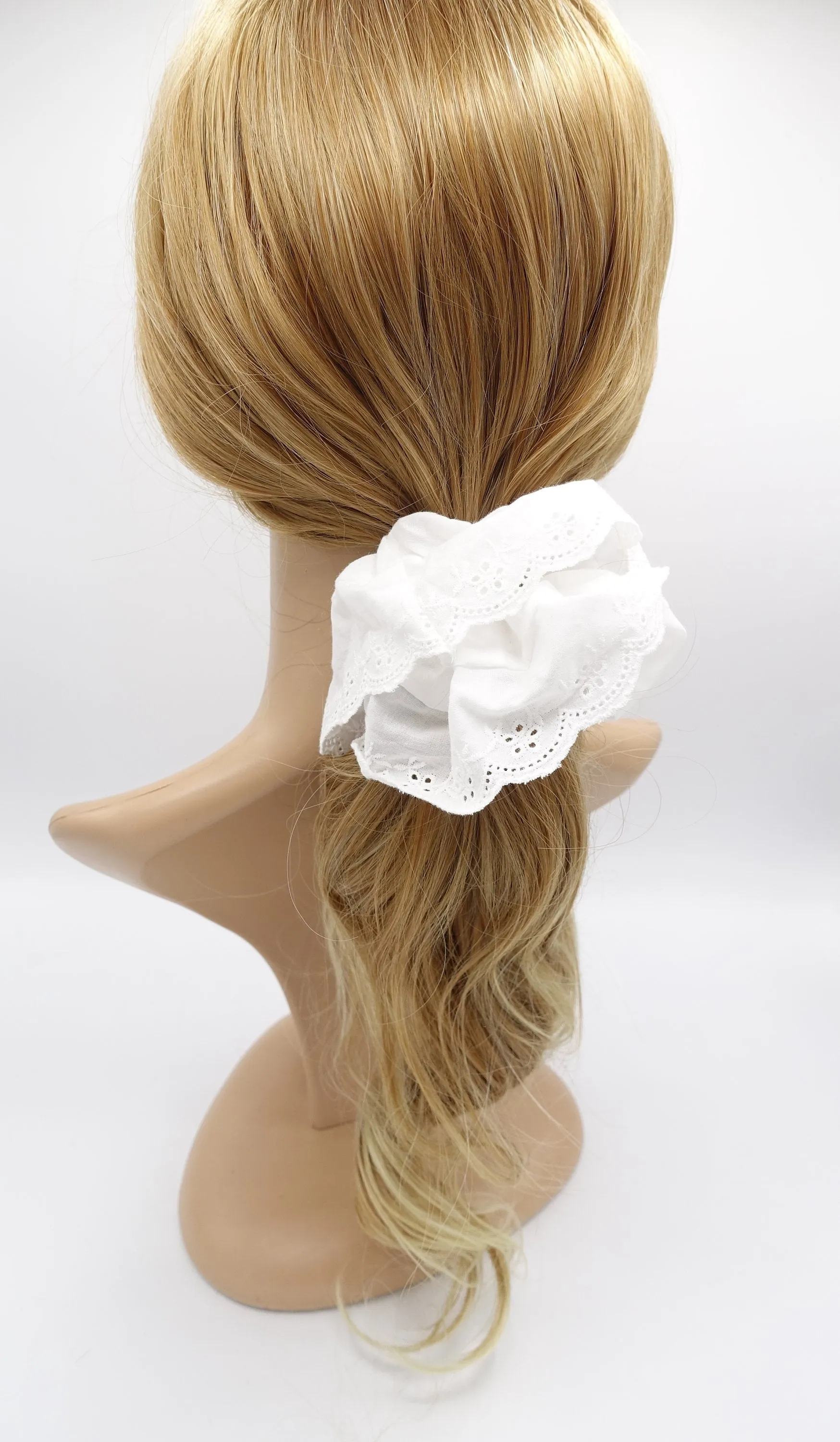 eyelet lace scrunchies, cotton lace scrunchies for women