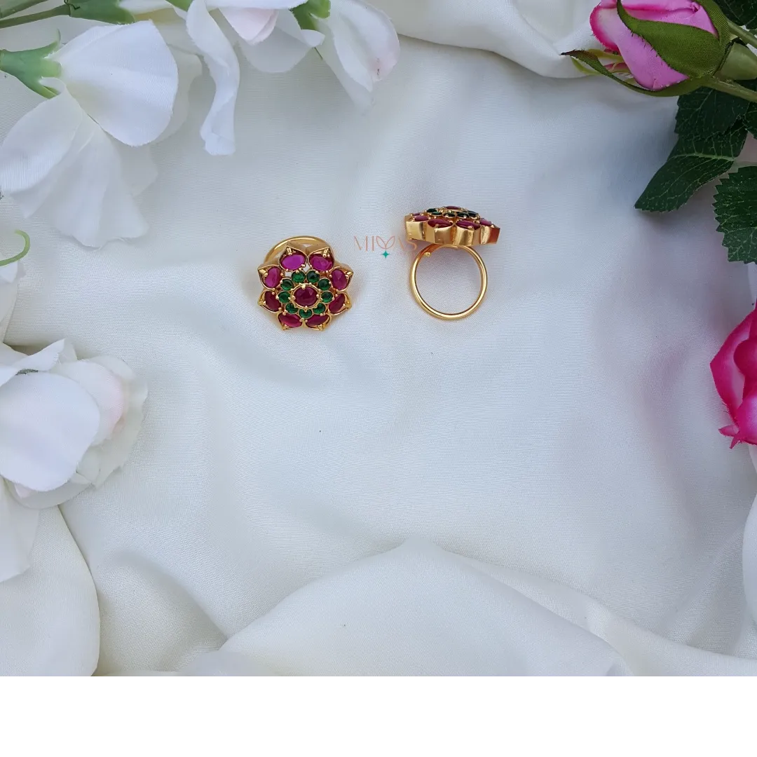 Floral Adjustable Finger Ring