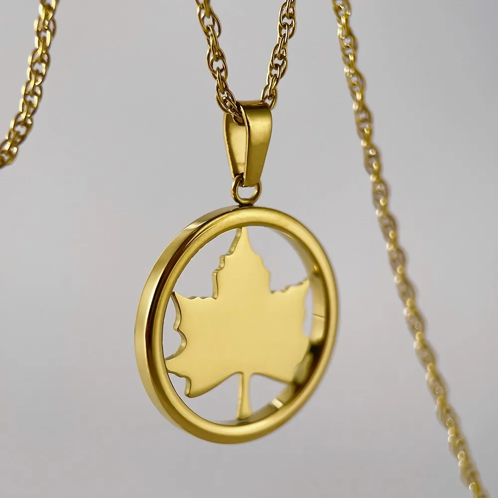 Kadence - Maple Leaf Dainty Necklace