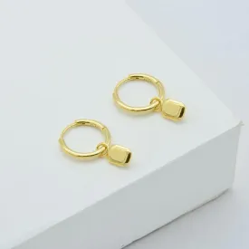 Tate Huggie Hoop Earrings - Gold