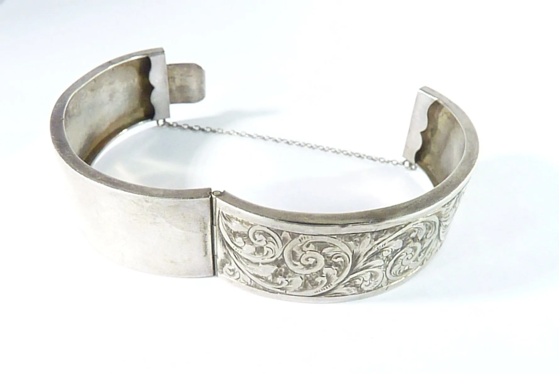 Victorian Engraved Hallmarked Silver Bangle Sterling Bracelet 1885