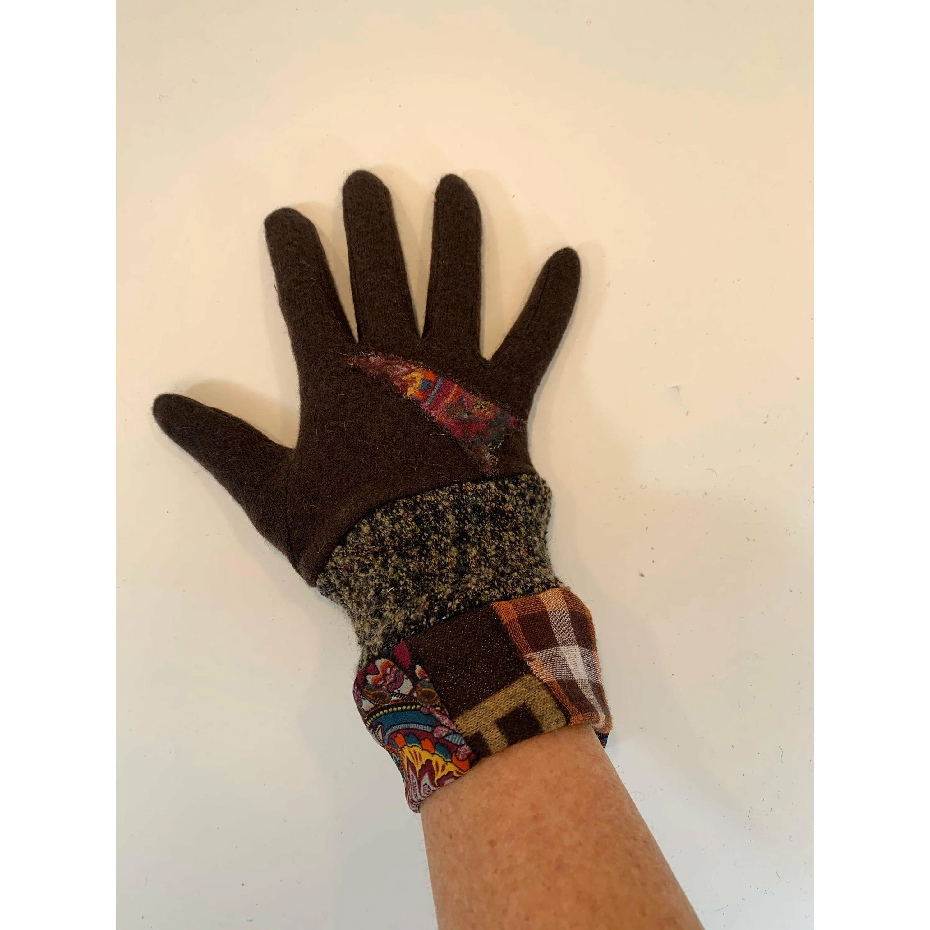 Wonderful brown wool winter gloves with recycled sweater bits, patchwork cuffs n felt details. Toasty gloves stretch to fit. Free Ship USA